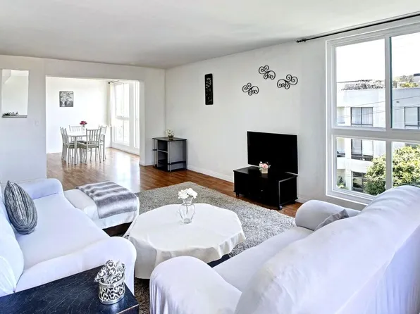911 N Kings Rd APT 310, West Hollywood, CA 90069