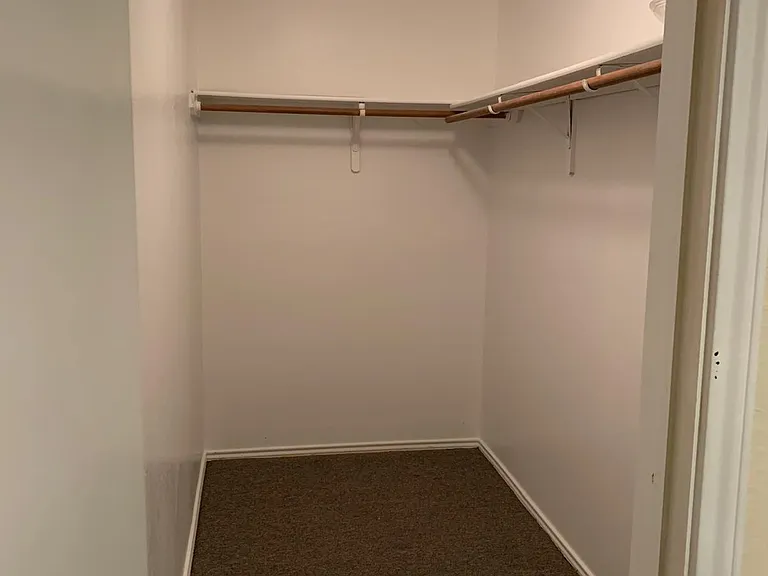 1329 Jasmine Dr — Photo 3