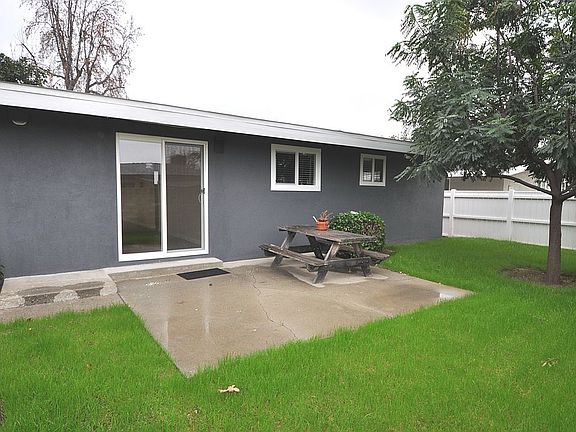 3rd image of 839 La Serena Dr
