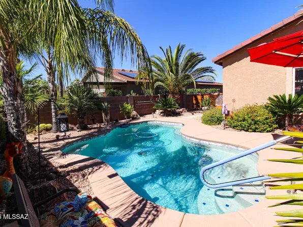 3646 E Farrier Dr, Tucson, AZ 85739