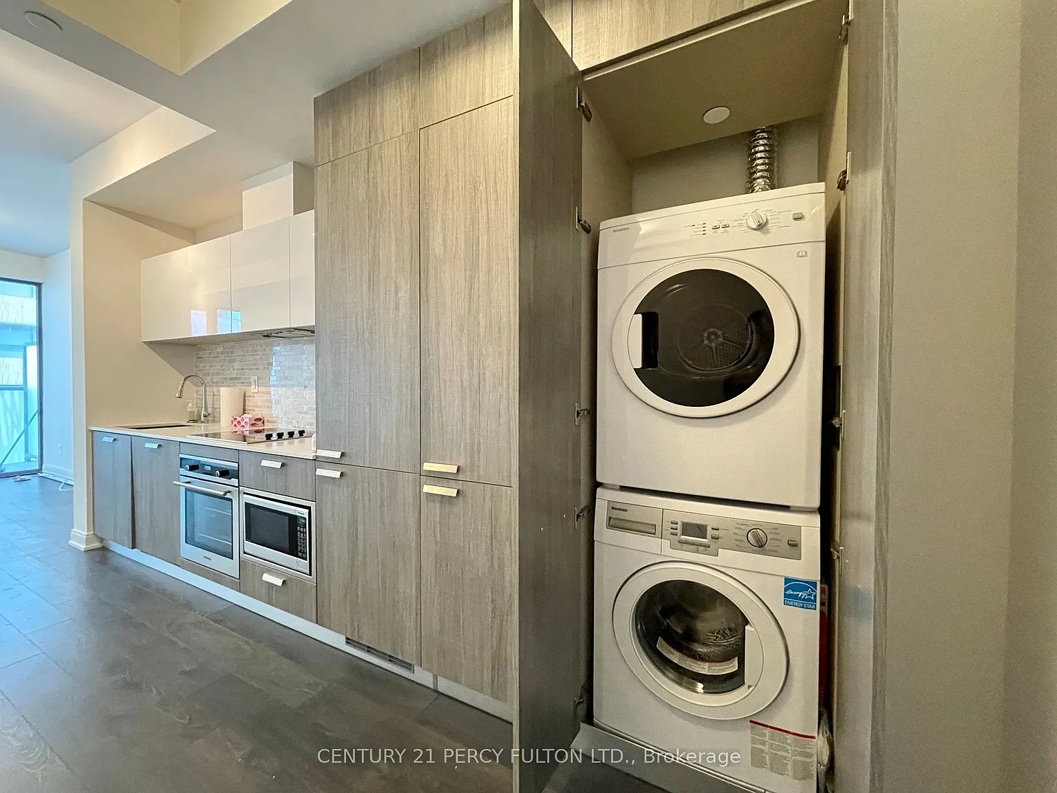 1 bed, $2,400 — Photo 3