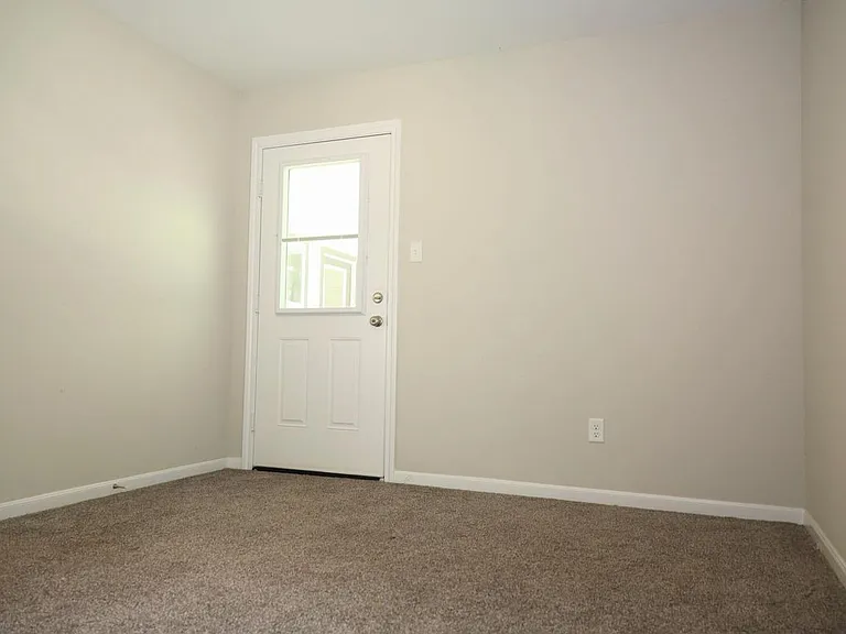 131 Feldspar Ln — Photo 20