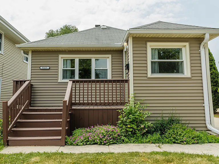 8425 W McMyron St — Photo 10