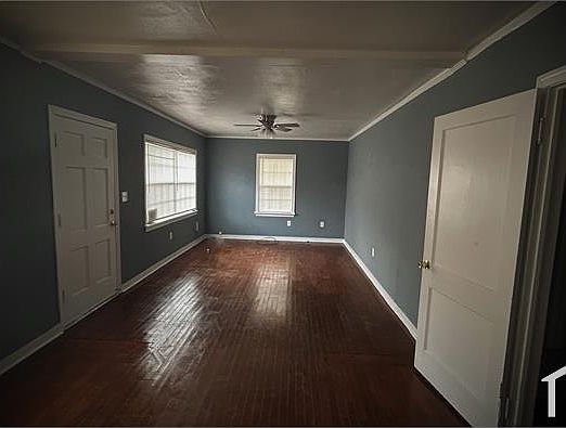 1st image of 338 Woody Dr