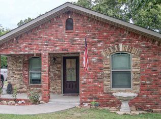 609 4th Ave SE, Ardmore, OK 73401