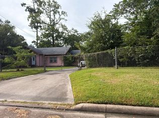1906 Sholars Ave, Orange, TX 77630