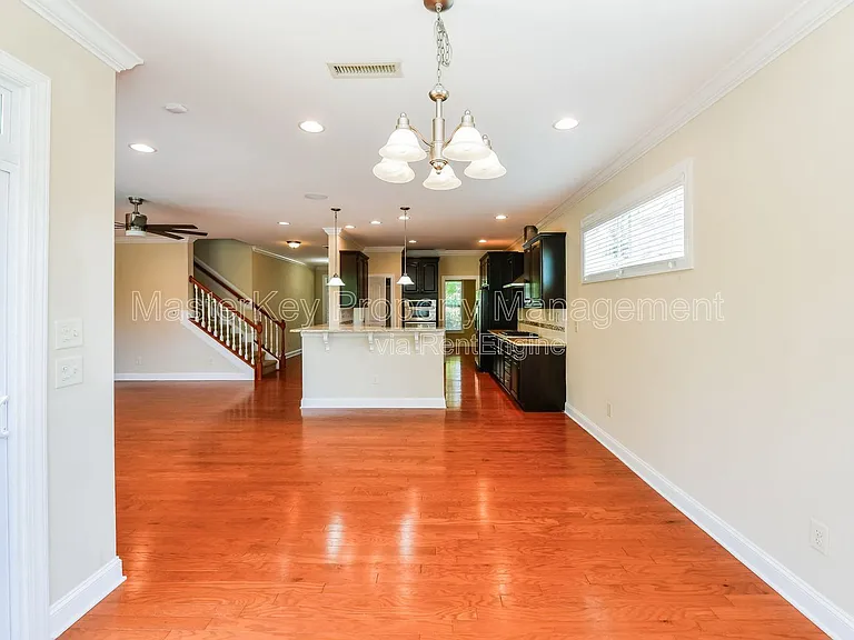 906 Keaton Ridge Ct — Photo 7