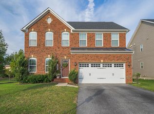 14219 Bentley Park Dr, Laurel, MD 20707
