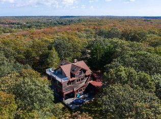 21 Checamo Path, West Tisbury, MA 02575