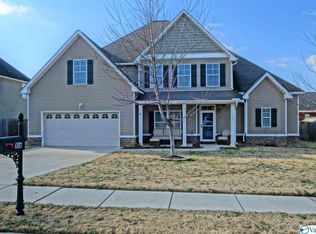 106 Huntview Dr, New Hope, AL 35760