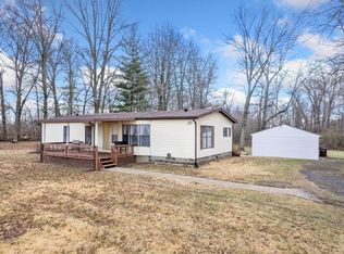 2697 Harker Waits Rd, Mount Orab, OH 45154