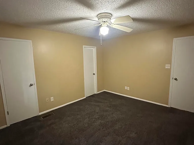 701 Running Brook Rd #701 — Photo 15