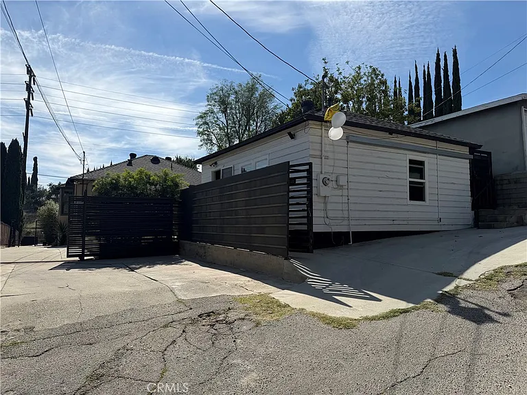 1225 Colorado Blvd — Photo 20