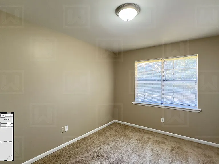 ROEBUCK VILLA APARTMENTS — Photo 17