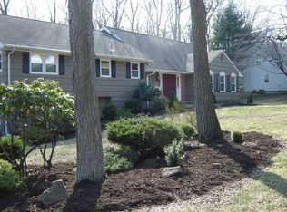 135 Shady Ln, Randolph, NJ 07869