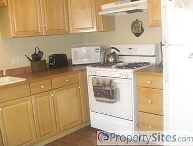 5th image of 1658 N Winona Ct