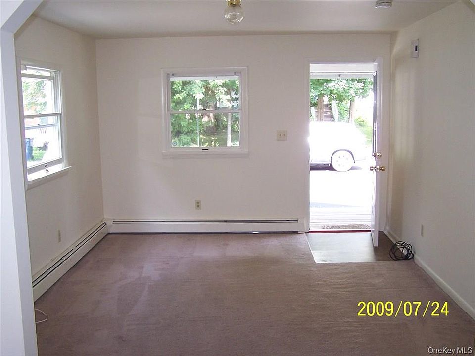 2nd image of 15 1/2 North St
