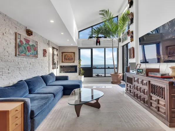 91-16 Shore Front Parkway image 1 of 9