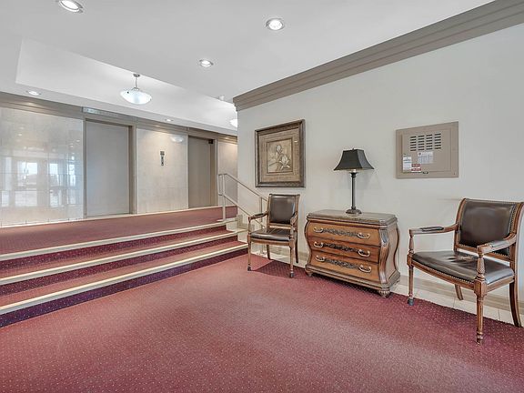 4th image of 9835 113th St NW #205