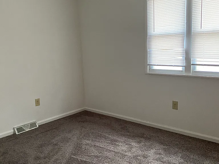 614 & 616 Grifton Ave #616 — Photo 5