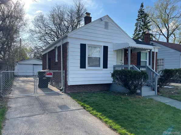 18627 Shaftsbury Ave, Detroit, MI 48219