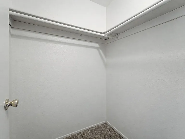 Joshua Tree Apartments — Photo 31
