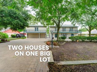 303 Shady Glen Ln, Conroe, TX 77385