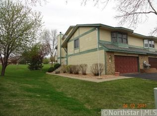 802 Buckingwood Ct, Chanhassen, MN 55317