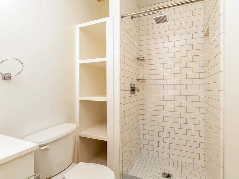 7 Fletcher Pl #1 — Photo 10