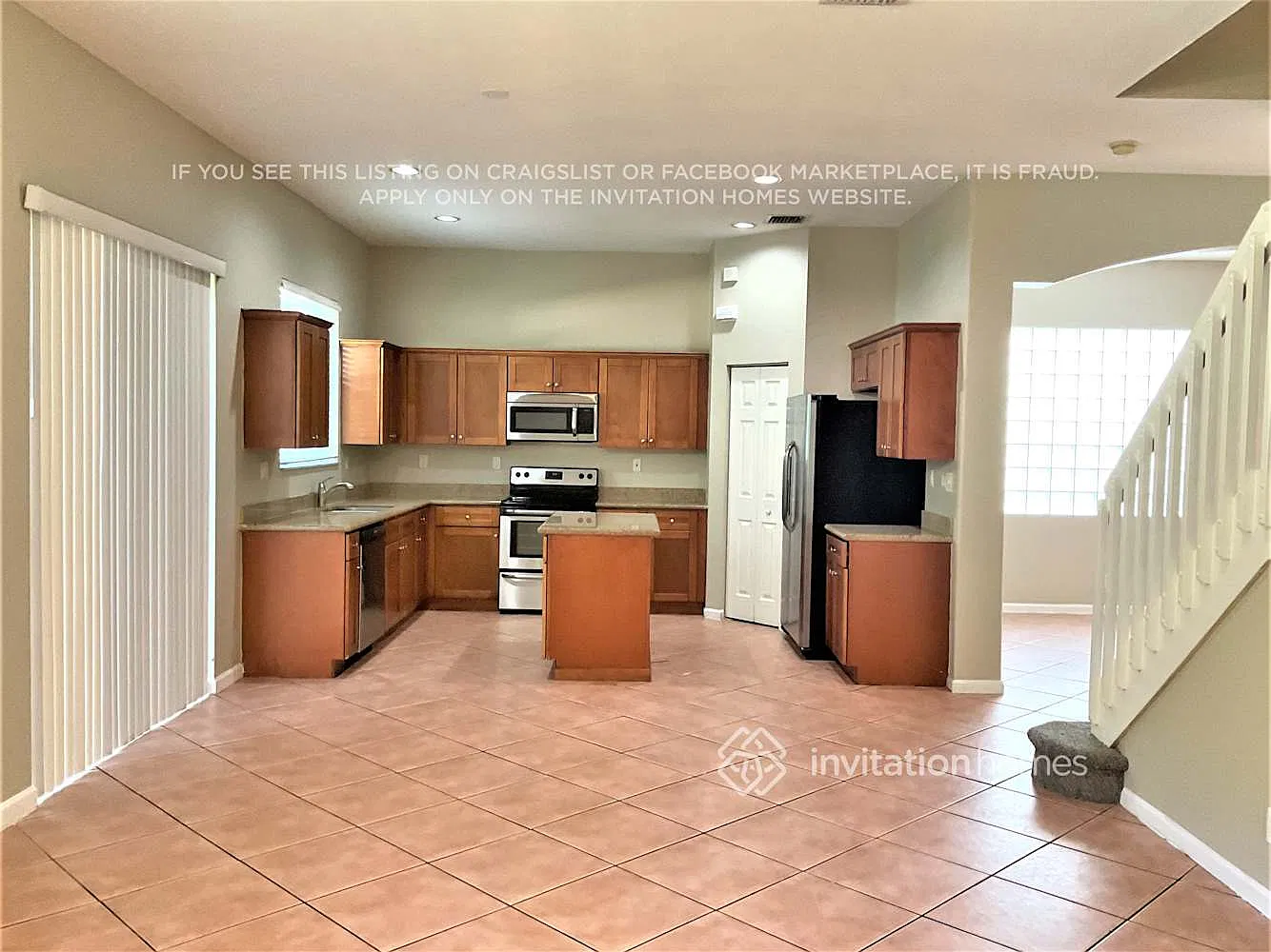 5037 Sancerre Cir Lake Worth, FL 33463 — Photo 3