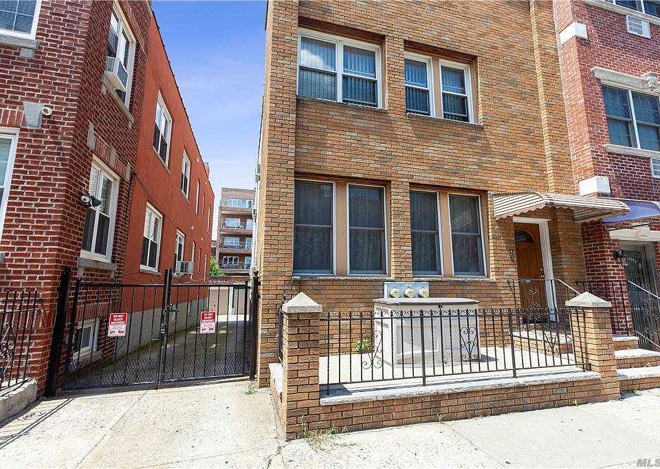 1st image of 28-44 38th St