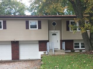 21 Briarcliff Ave, Poughkeepsie, NY 12603