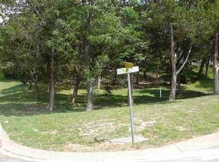 4105 Green Oak Dr, Waco, TX 76710