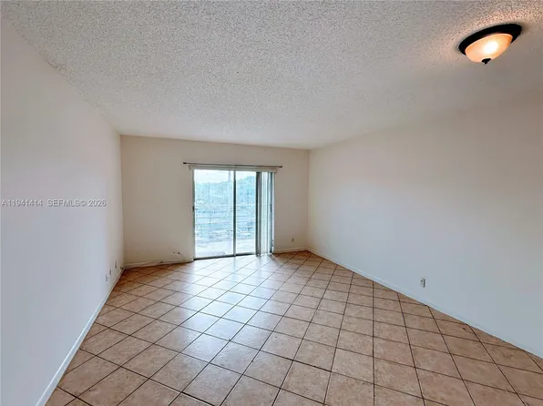 4364 NW 9th Ave APT 16-3F, Pompano Beach, FL 33064