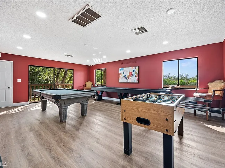 17611 Marco Island Ln — Photo 39