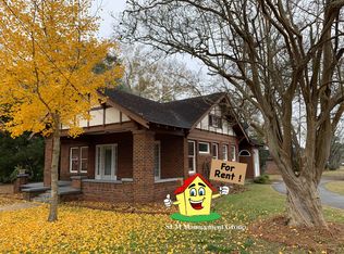 5737 Oak St, Eastman, GA 31023