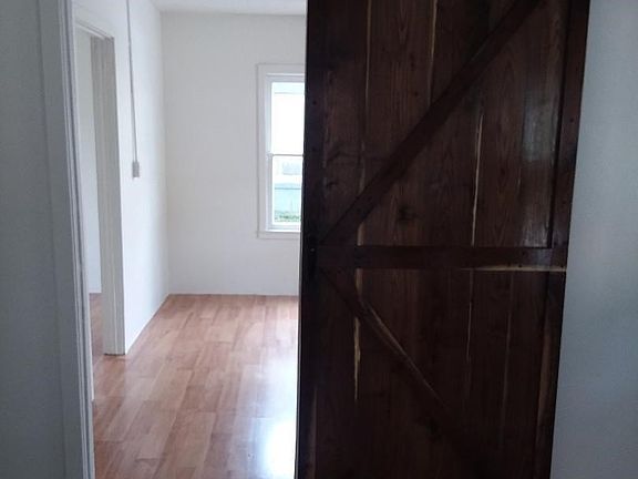 Jones- barn door