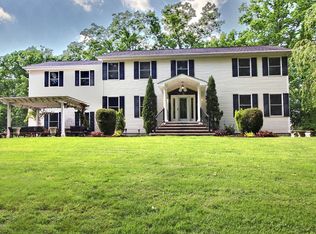 369 Poplar Valley Rd W, Stroudsburg, PA 18360