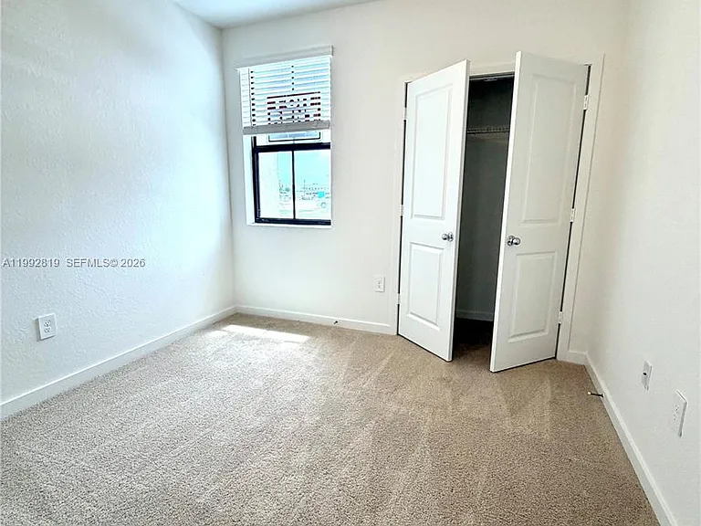 359 NE 16th St — Photo 14