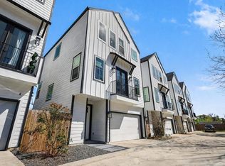 825 Woodcrest Dr, Houston, TX 77018