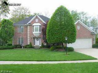 19896 Stoughton Dr, Strongsville, OH 44149
