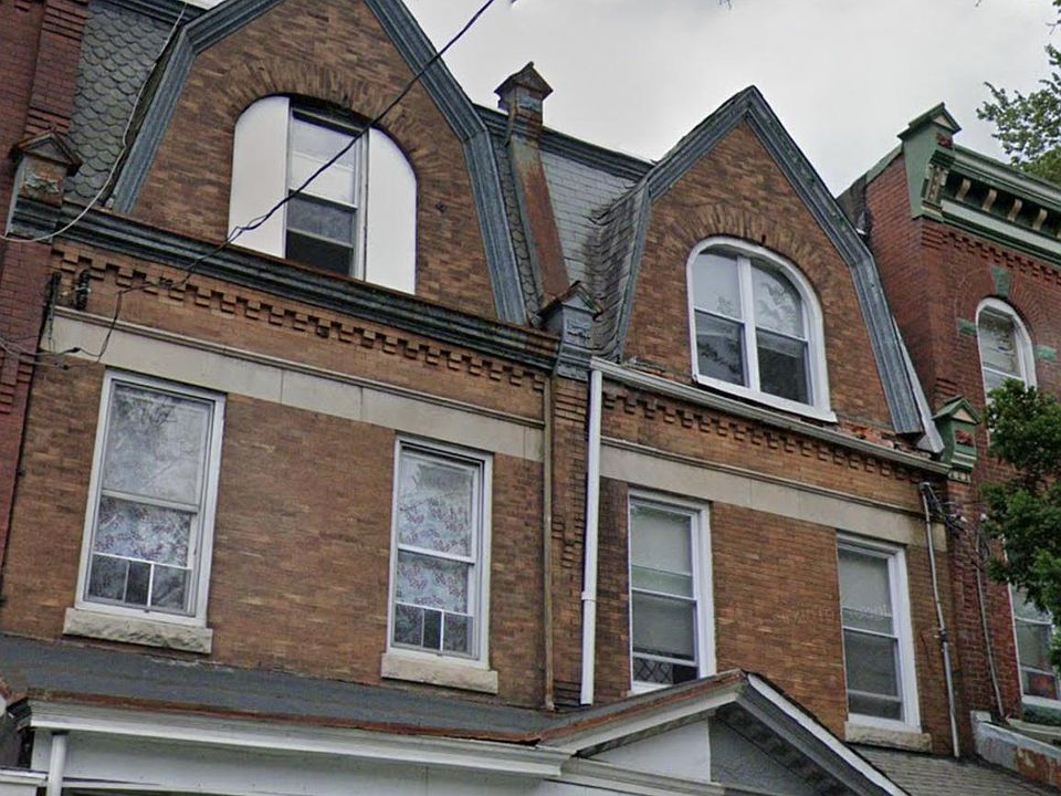 1st image of 254 W Apsley St #1