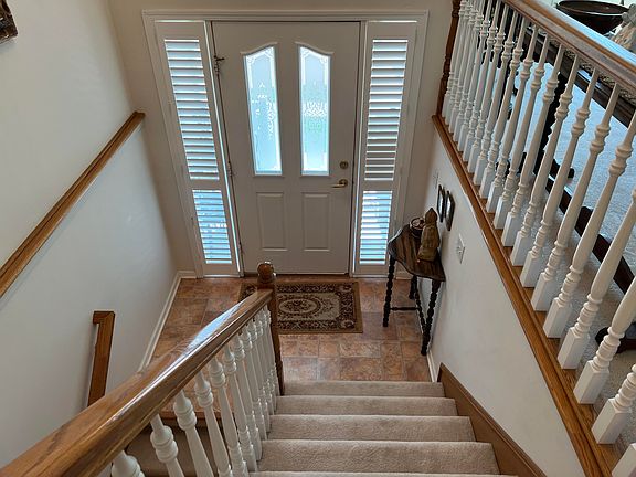 3rd image of 111 McKenzie Cir