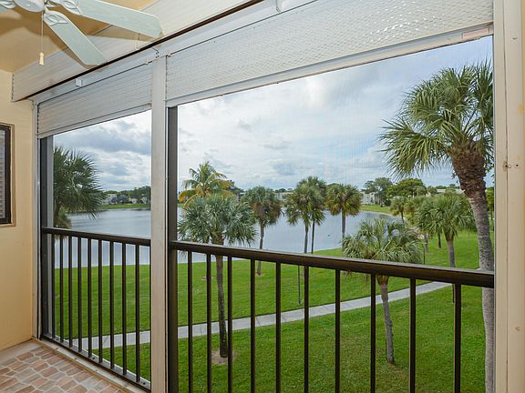 3rd image of 5100 Las Verdes Circle #307