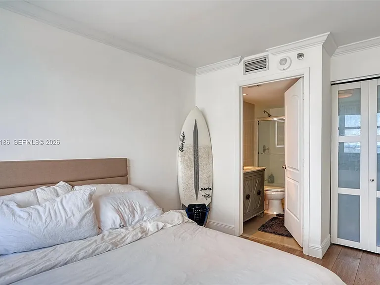 770 Claughton Island Dr #1114 — Photo 17