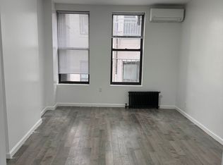 19 Division St APT 5C, New York, NY 10002