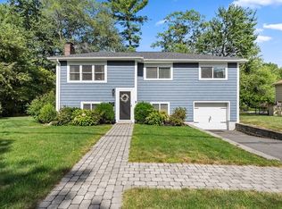 14 Carpenter Rd, Lynnfield, MA 01940