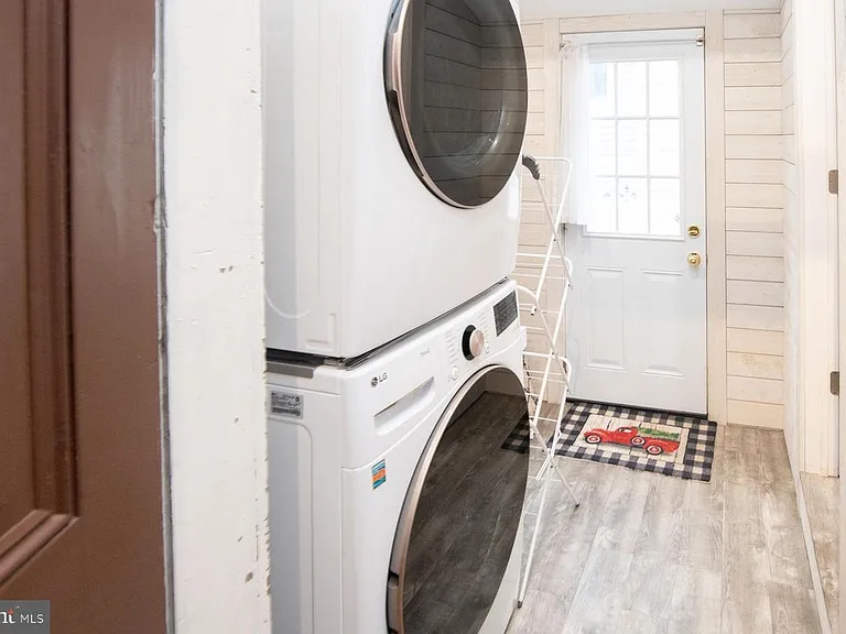 183 Decatur St #183 — Photo 22