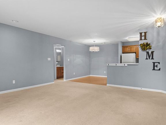2nd image of 2720 Georgetowne Dr Unit A-1