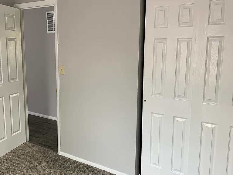 122 Maynard Dr — Photo 8